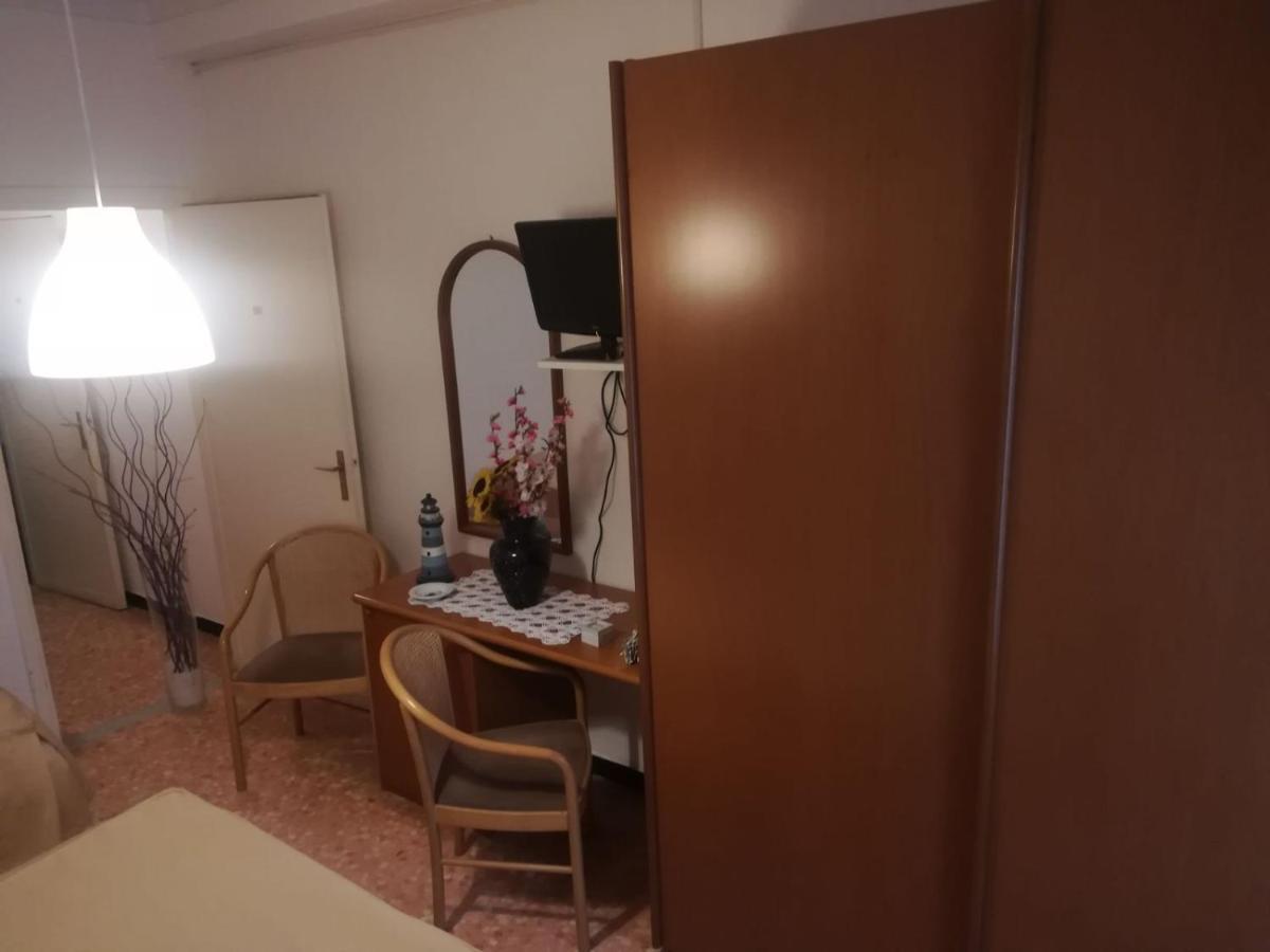 Hotel Olimpia 알라시오 객실 사진